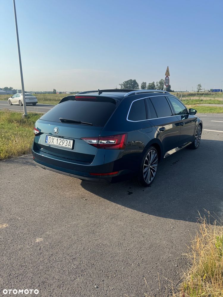 Skoda Superb 2.0 TDI DSG Style - 6