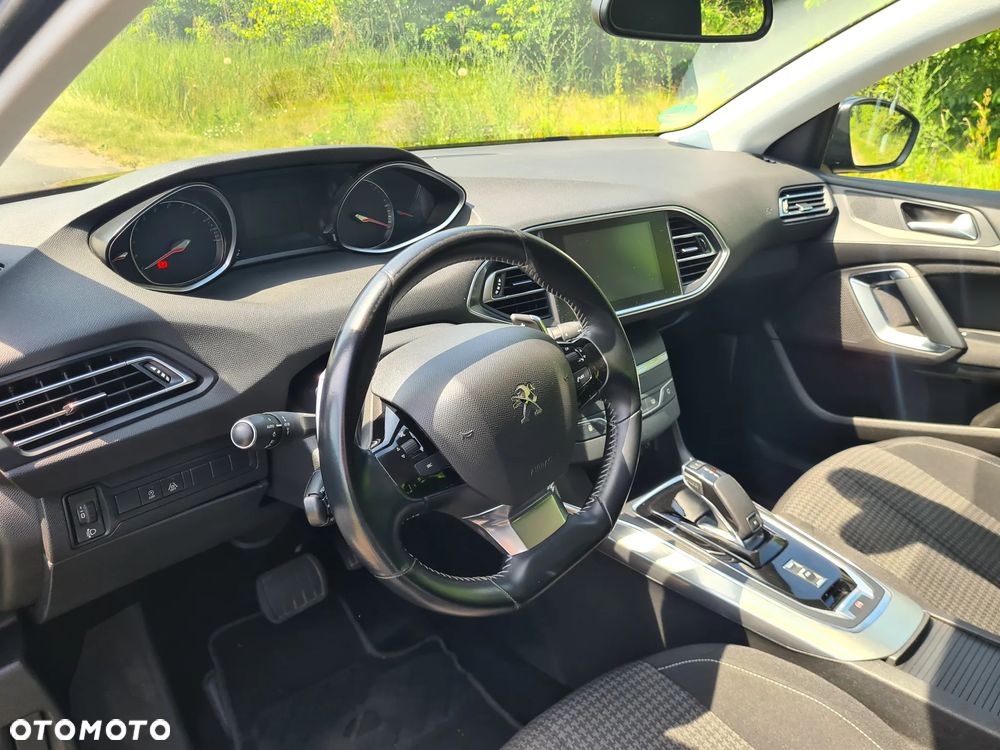 Peugeot 308 - 11