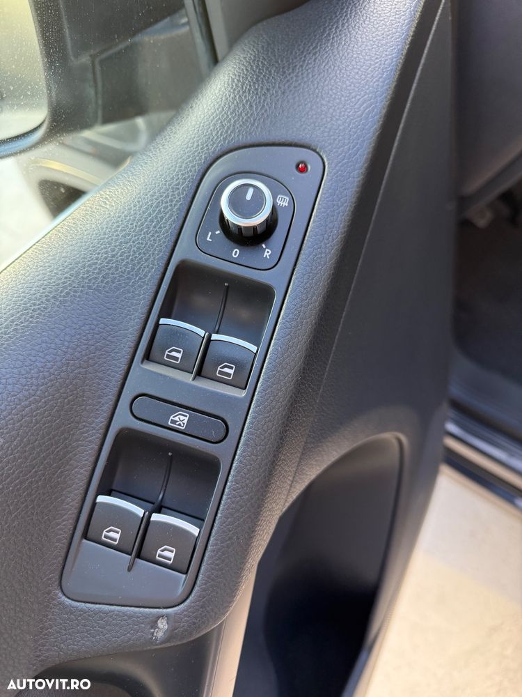 Volkswagen Tiguan 2.0 TDI 4Mot DSG Comfortline - 20