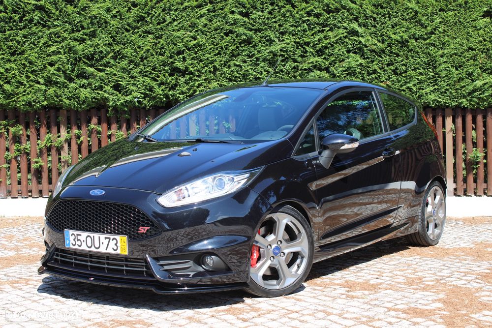 Ford Fiesta 1.6 T ST - 1