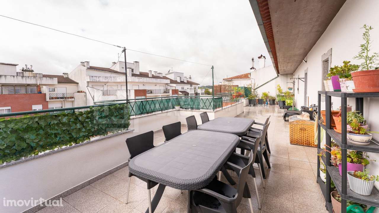 Apartamento T4 c/ Terraço Abraveses - Grande imagem: 2/18