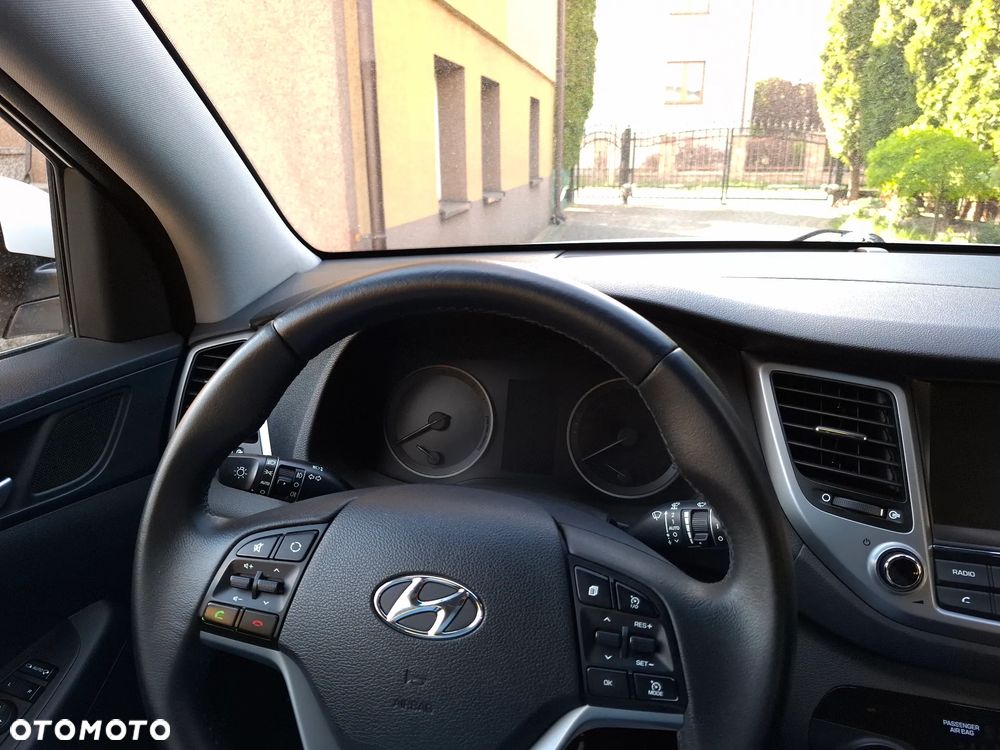 Hyundai Tucson blue 1.7 CRDi 2WD Advantage - 9
