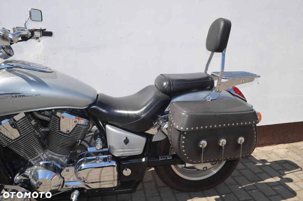 Honda VTX - 11
