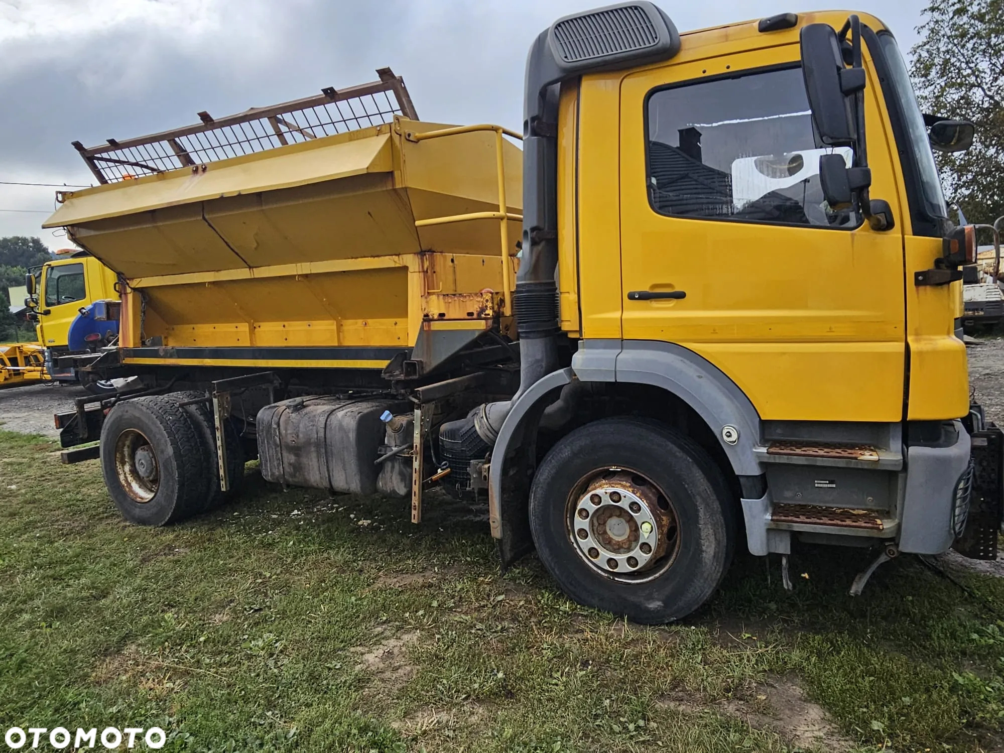 Mercedes-Benz AXOR 1824 - 4