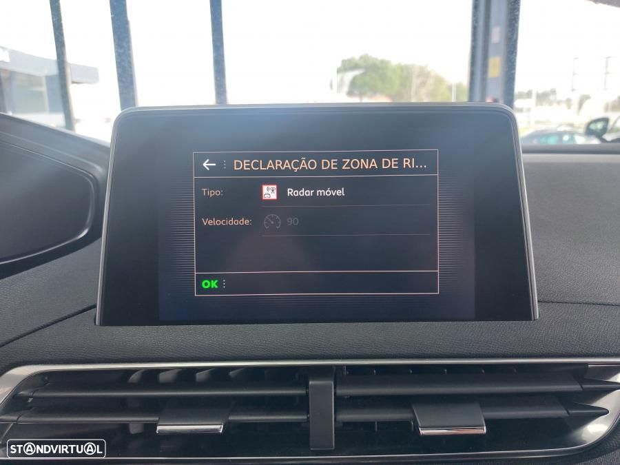 Peugeot 5008 1.5 BlueHDi GT Line EAT8 - 31