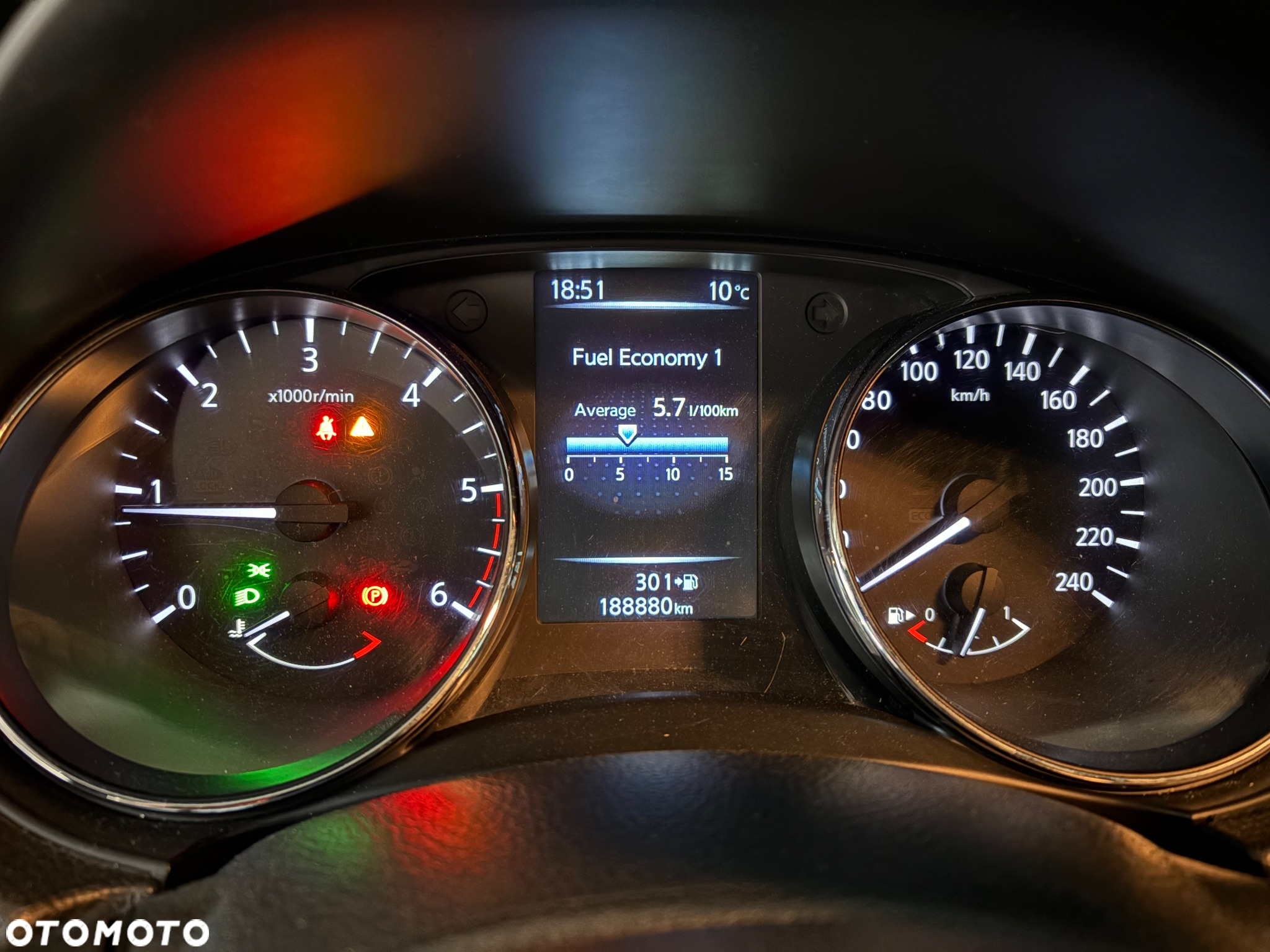 Nissan Qashqai 1.6 DCi 4x4 N-Connecta EU6 - 11