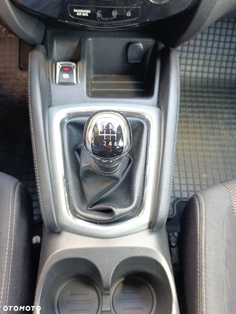 Nissan Qashqai 1.2 DIG-T Acenta EU6 - 12