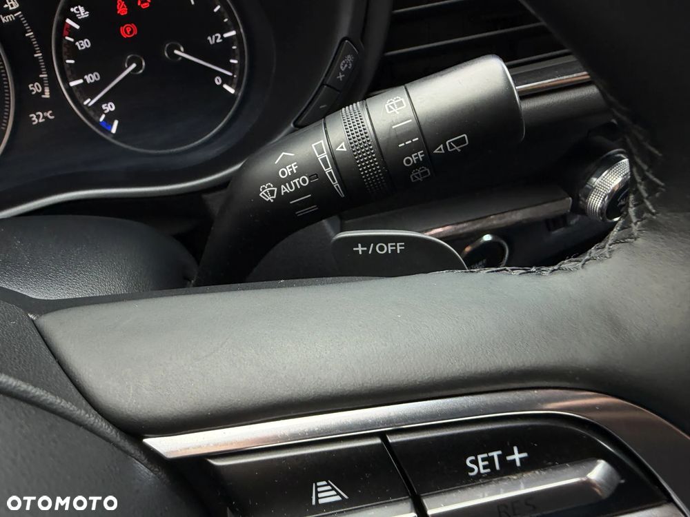Mazda CX-30 SKYACTIV-X 2.0 M-Hybrid - 26