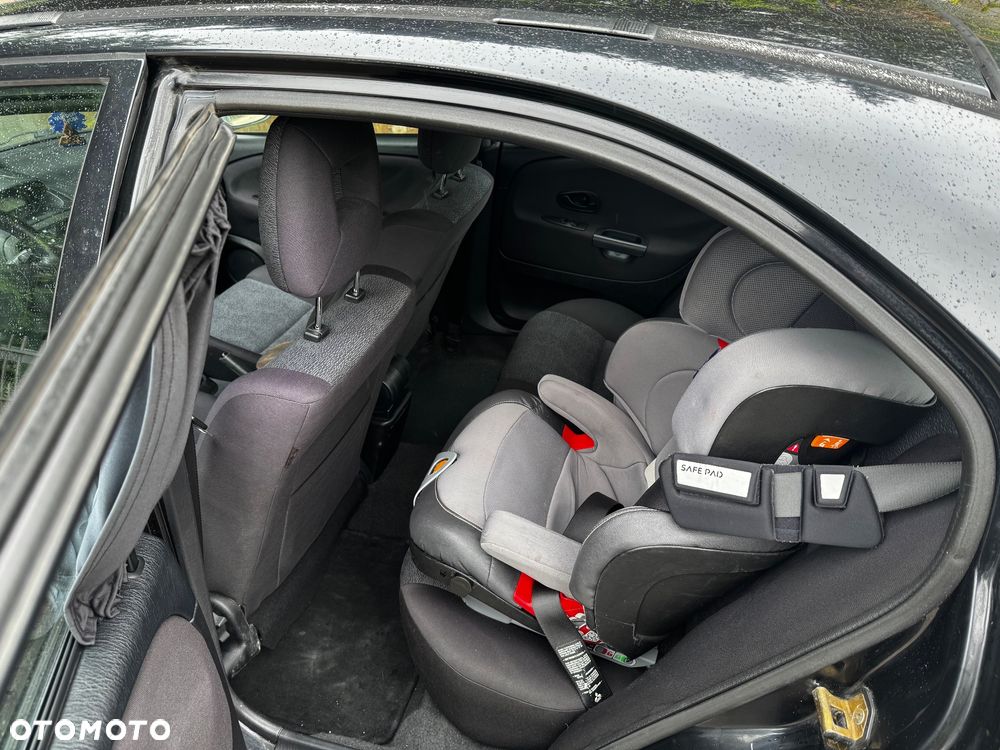 Mitsubishi Carisma 1.9 DID MP Comfort - 6