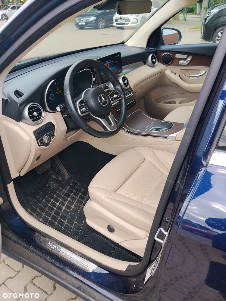 Mercedes-Benz GLC - 4