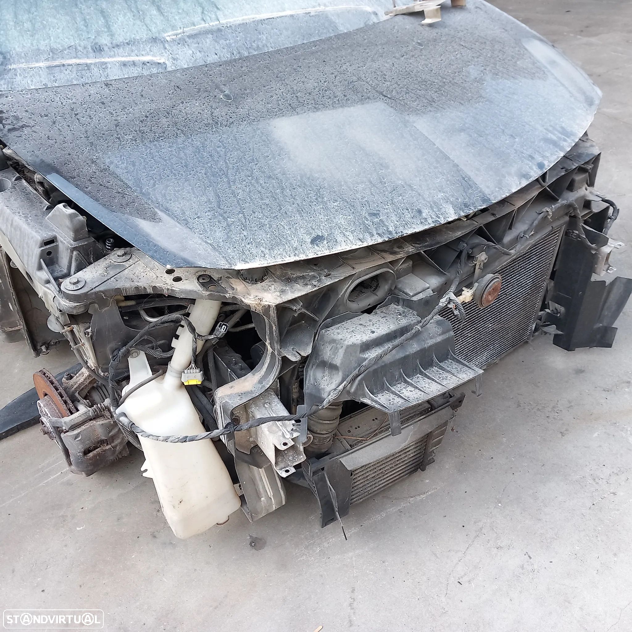 Frente com radiadores e capot renault clio 3 - 1
