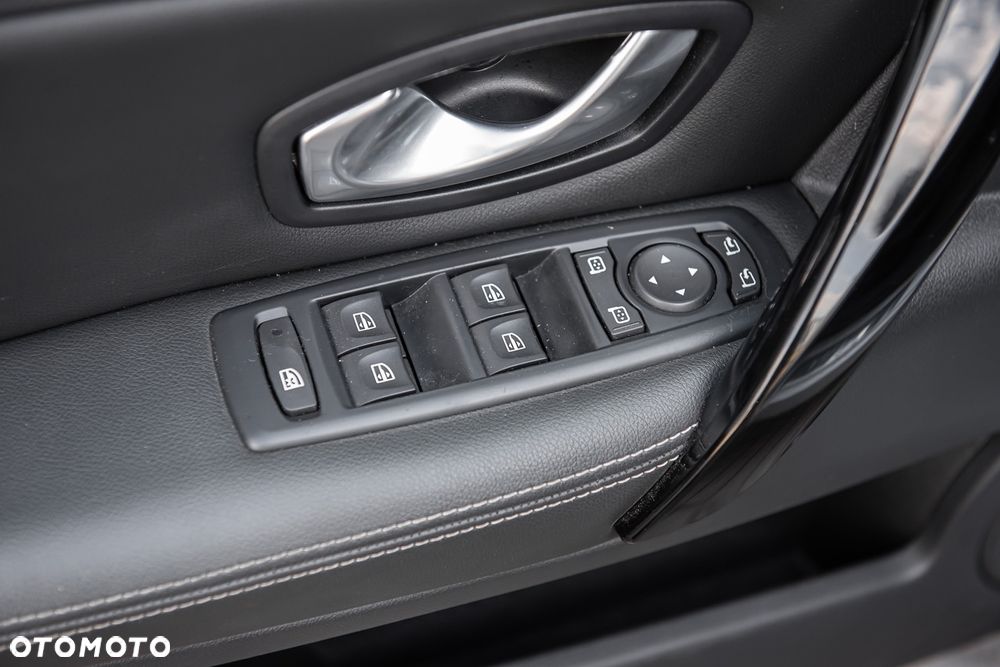 Renault Laguna 2.0 T Bose Edition - 16