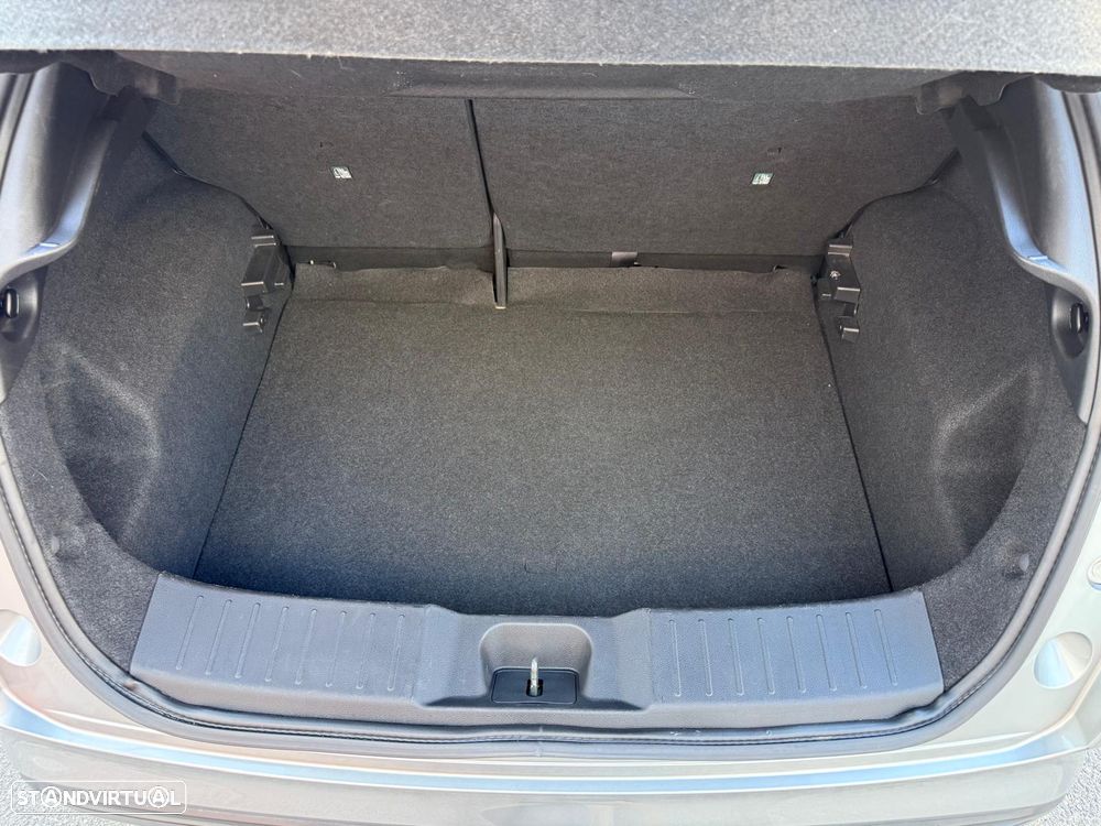 Nissan Juke 1.0 DIG-T N-Connecta NAV. - 32