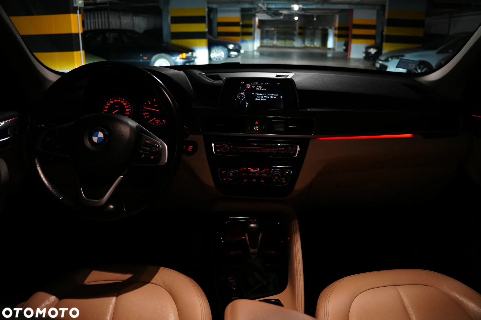 BMW X1 sDrive18i Advantage - 37