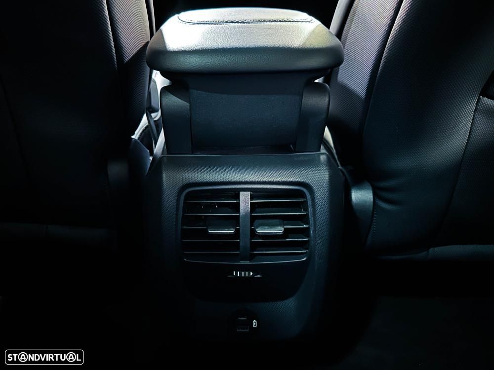 Ford Mustang Mach-E 75.7 kWh Base - 27