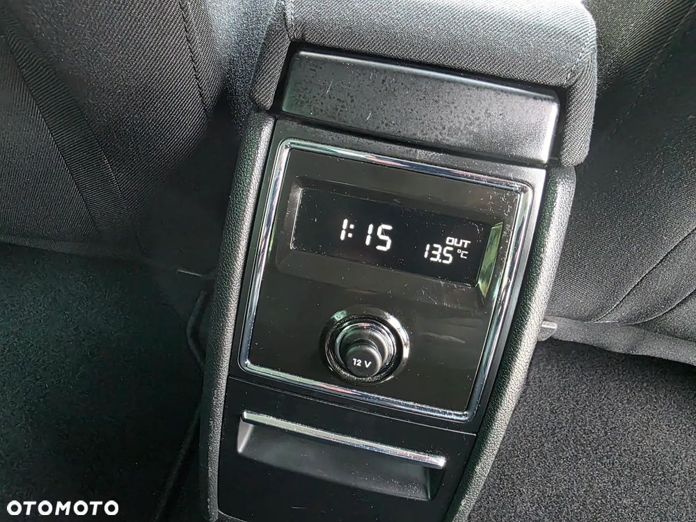 Skoda Superb Combi 1.6 TDI Green tec Ambition - 31