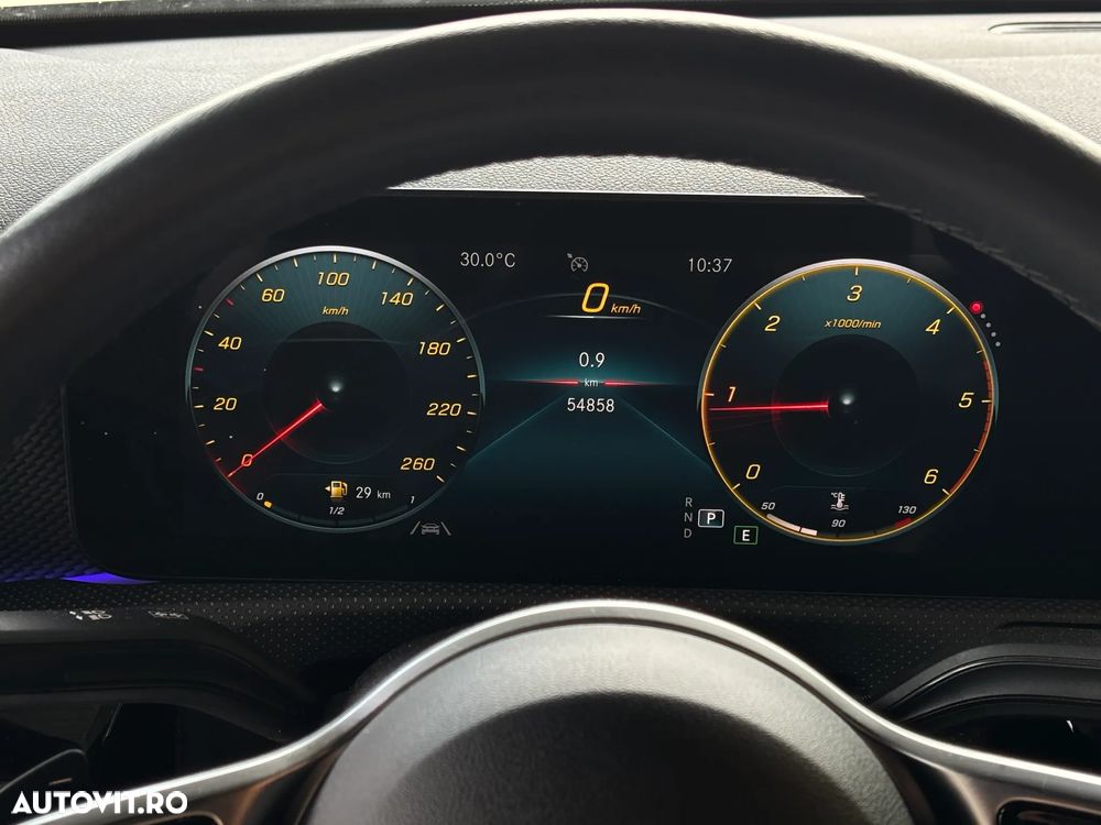 Mercedes-Benz A 180 d 7G-DCT - 15
