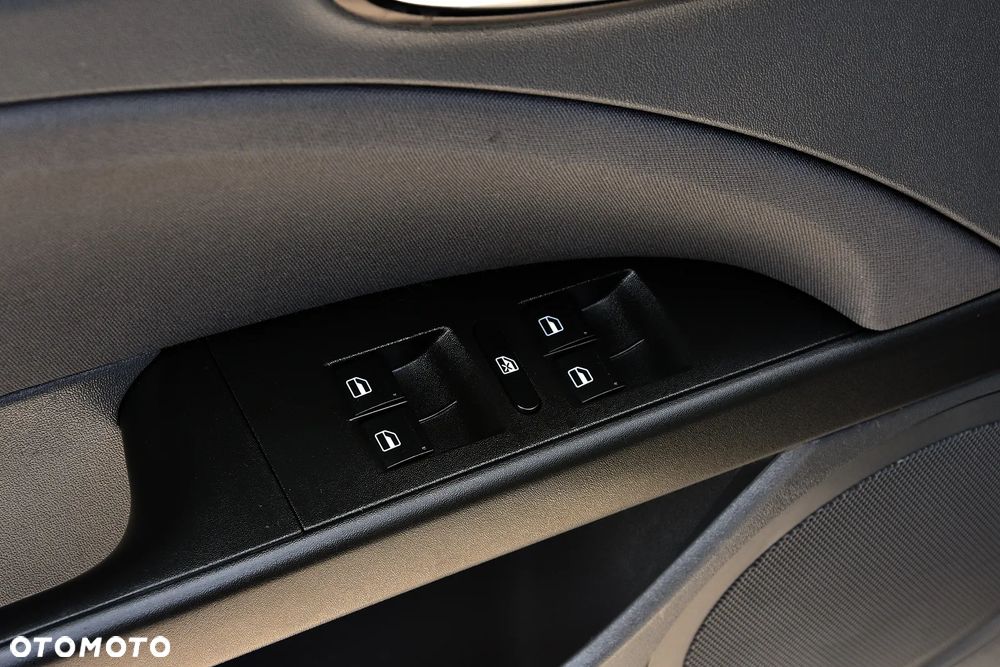 Seat Leon 1.6 Audience - 16