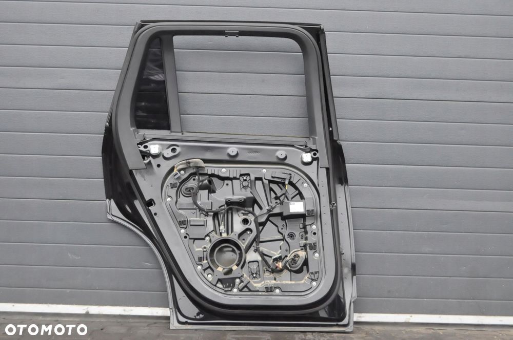 VOLVO XC90 II DRZWI LEWY TYŁ LEWE TYLNE 717 - 10