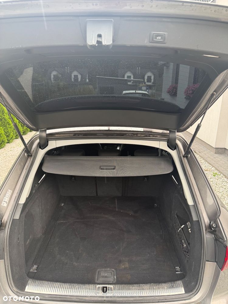 Audi A4 Avant 30 TDI S tronic - 9