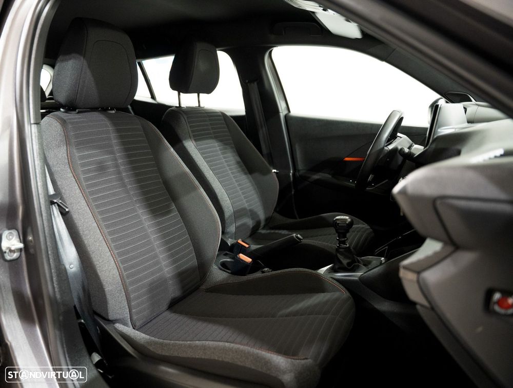 Peugeot 2008 1.2 PureTech Active Pack - 15