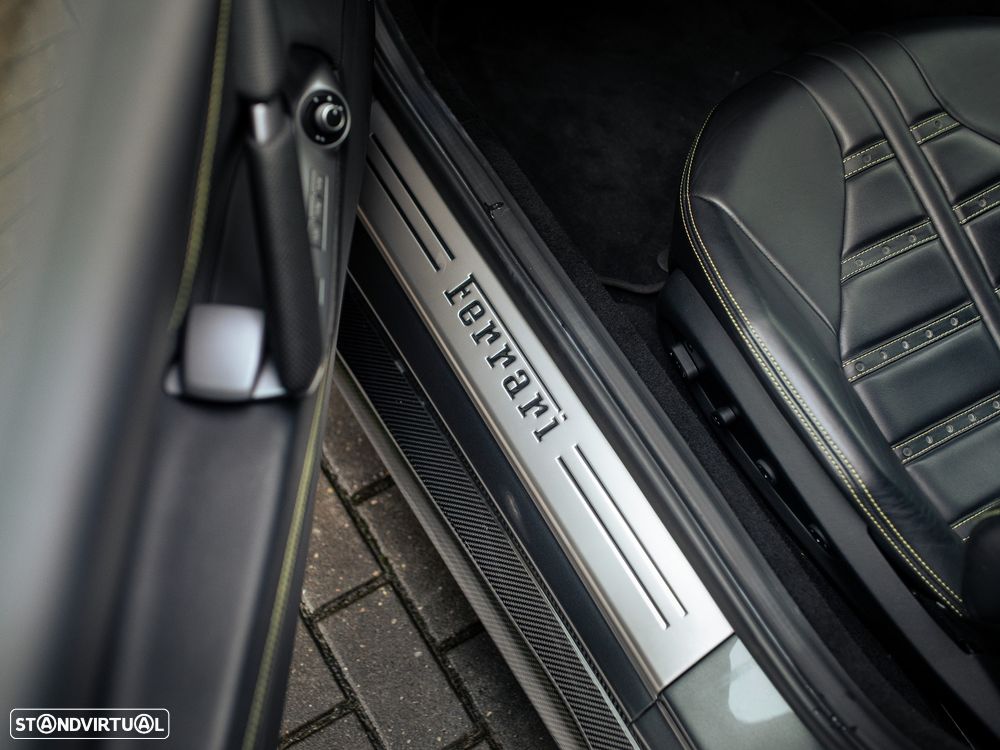 Ferrari 812 Superfast Standard - 44