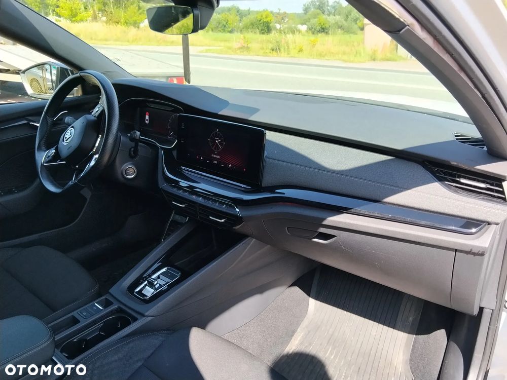 Skoda Octavia 2.0 TDI Sportline DSG - 10
