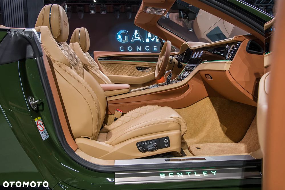 Bentley Continental GT - 13