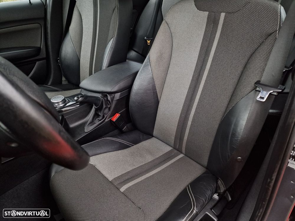 BMW 116 d Line Urban Auto - 11