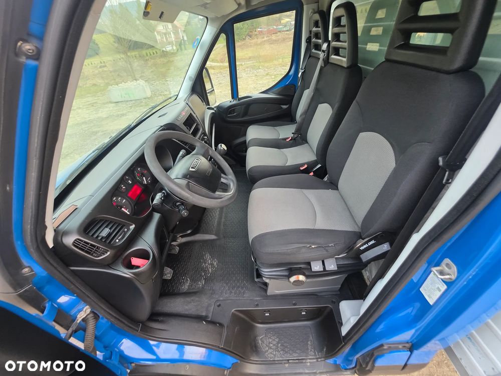 Iveco Daily 35c-15 Kontener 4.20 M + Winda ! Super Stan  ! 3.0 HPI  ! 150 Km ! - 16