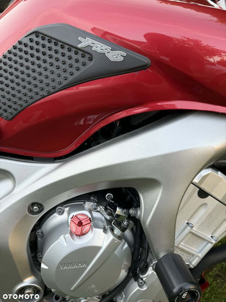 Yamaha FZ6 - 10