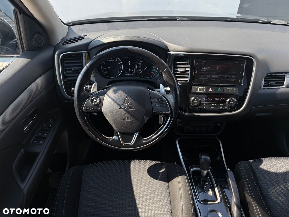 Mitsubishi Outlander 2.0 2WD CVT Active - 9
