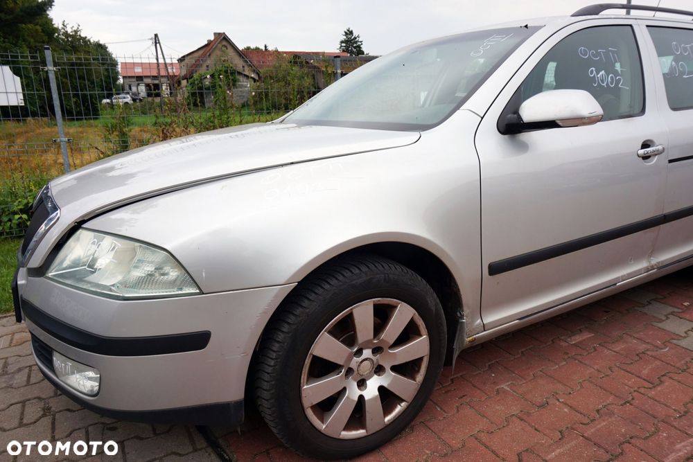 BŁOTNIK PRZEDNI LEWY OCTAVIA II 1Z3 9102  SREBRNY SKODA 2004-2008 - 2