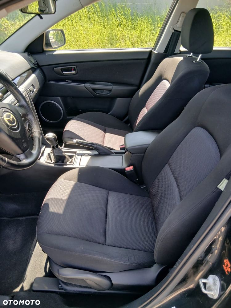 Mazda 3 2.0 Sport - 8