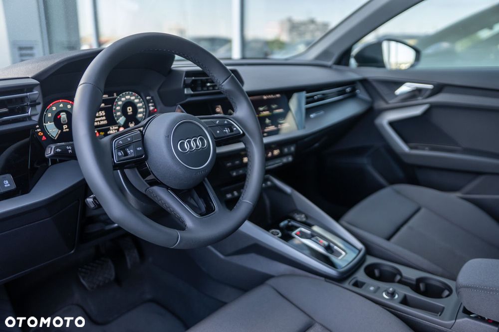 Audi A3 Allstreet - 13