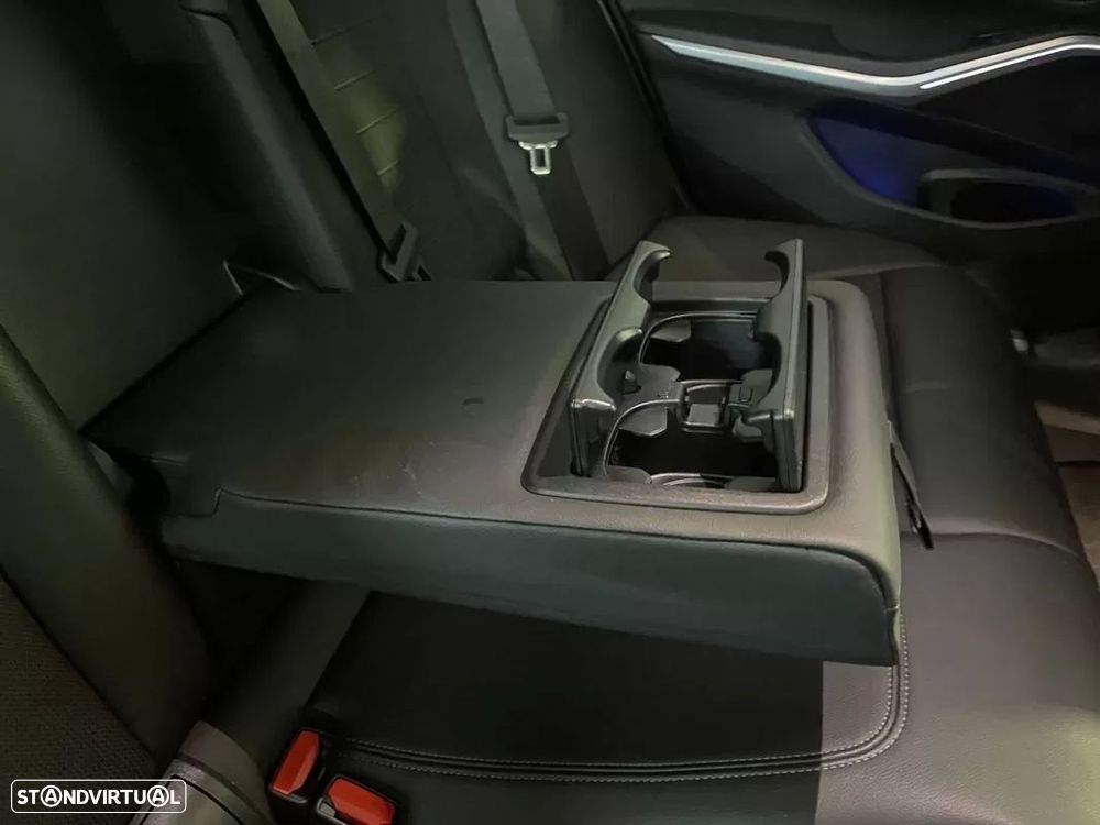 BMW 318 d Pack M Auto - 18