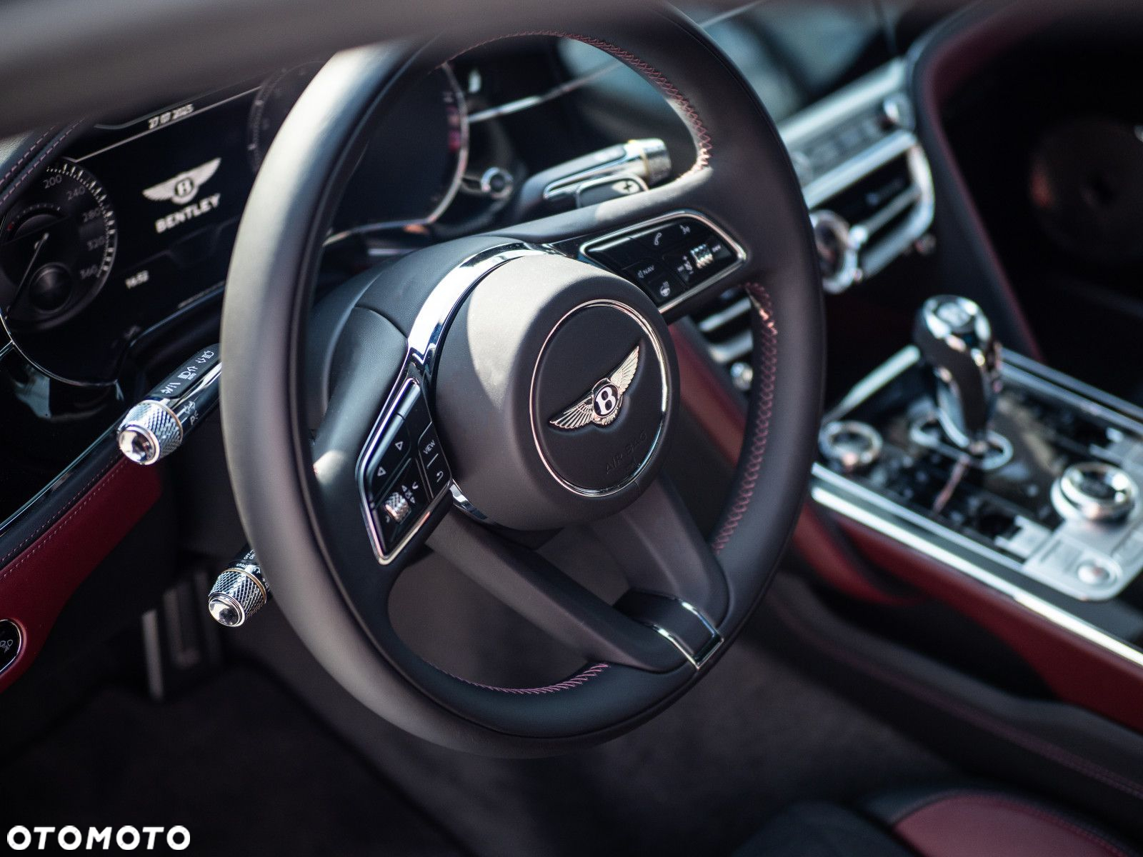 Bentley Flying Spur - 16
