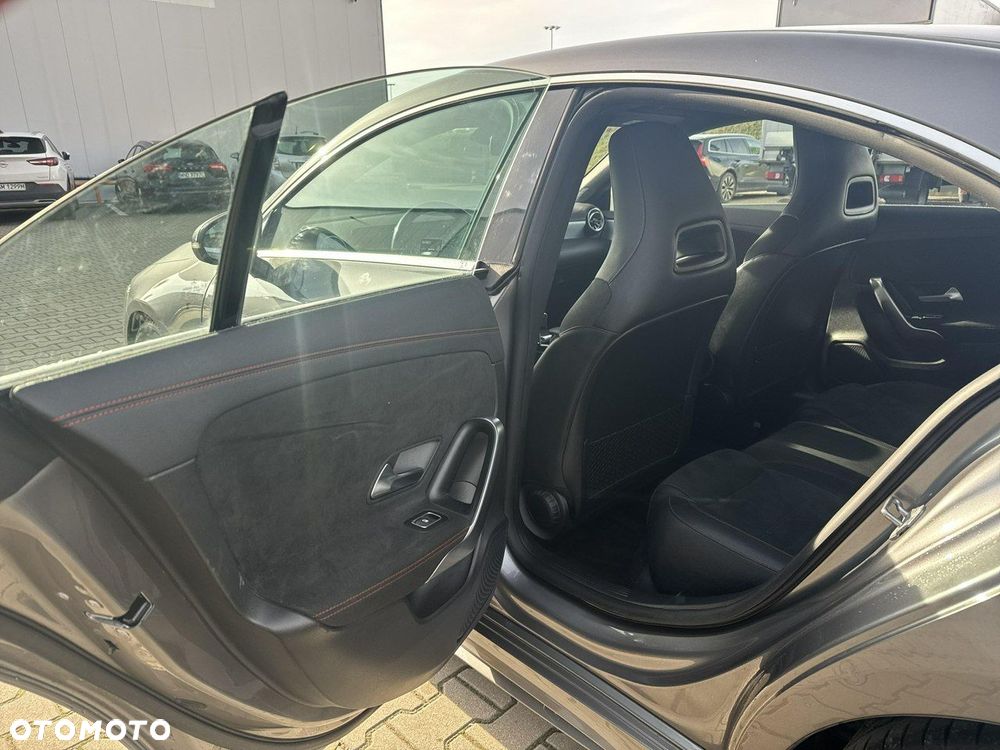 Mercedes-Benz CLA - 14