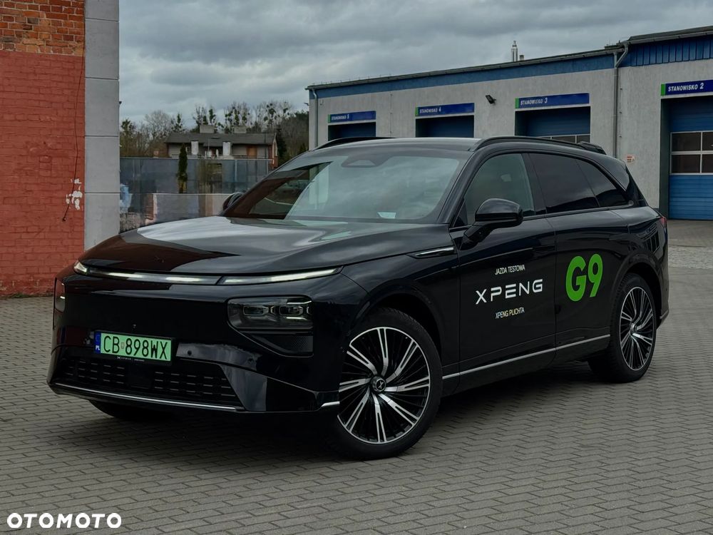 XPeng G9 - 1