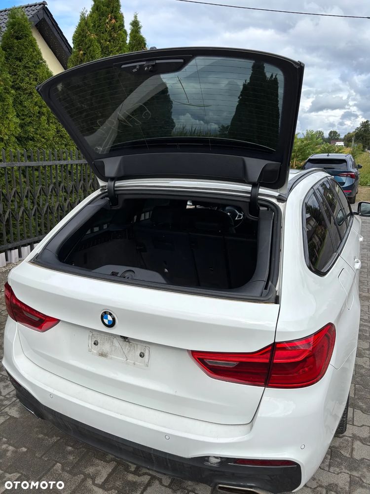 BMW Seria 5 530d xDrive M Sport sport - 12