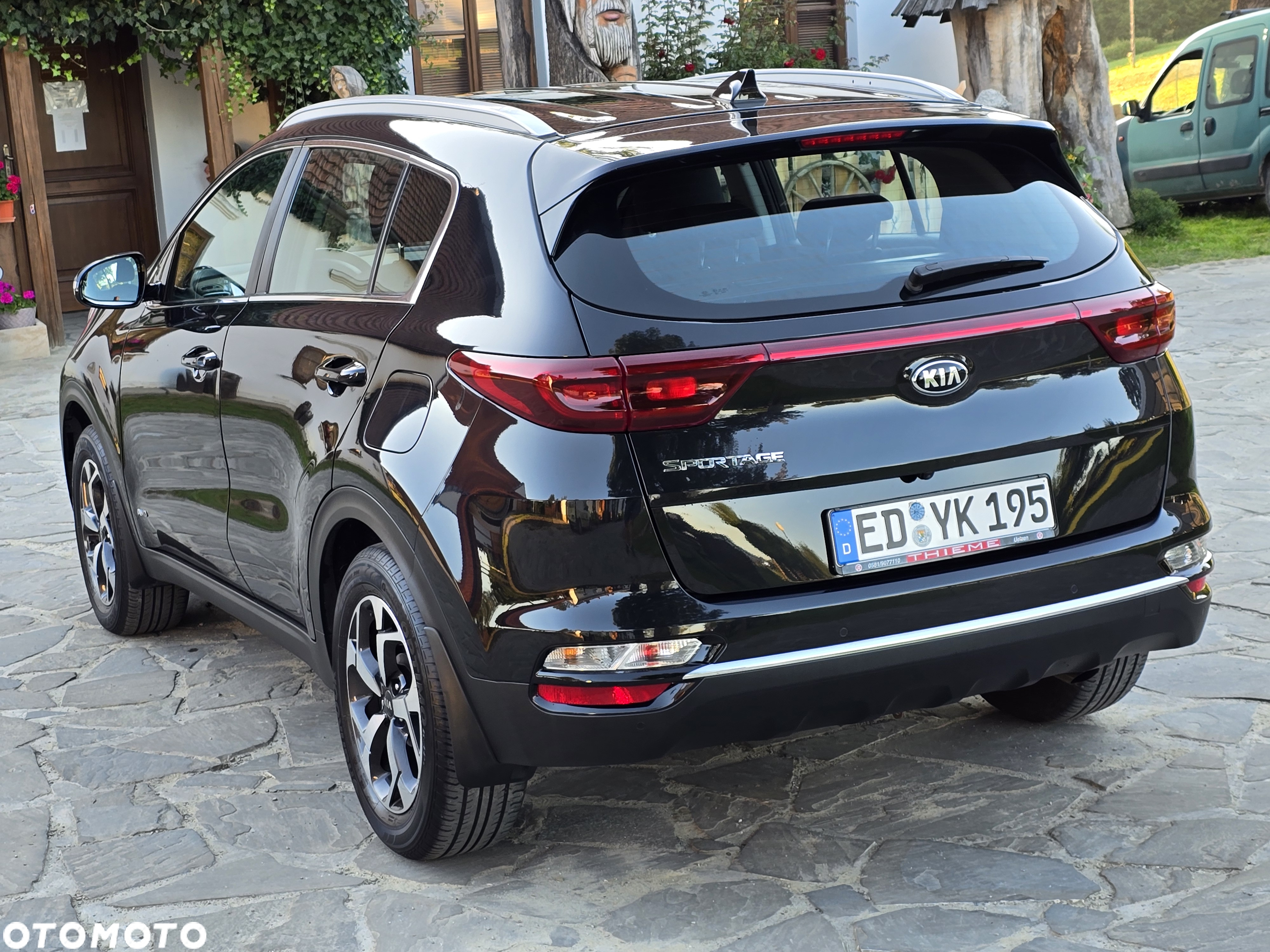 Kia Sportage 1.6 T-GDI AWD VISION - 8