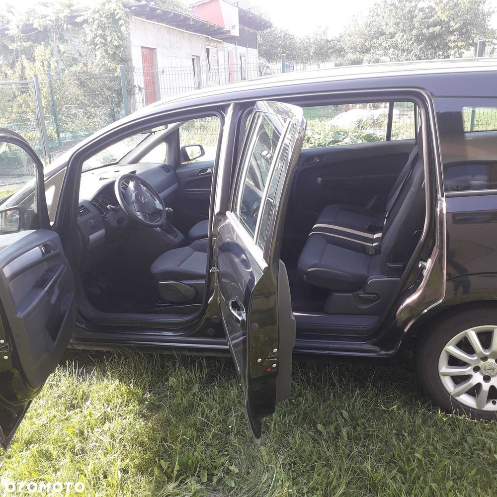 Opel Zafira - 5