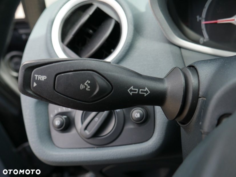Ford Fiesta 1.25 Titanium - 22