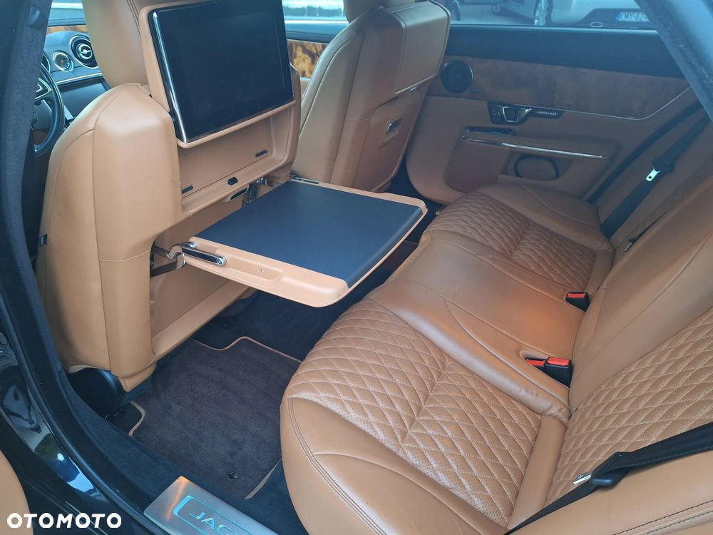 Jaguar XJ 3.0 V6 Kompressor AWD Langversion Portfolio - 26