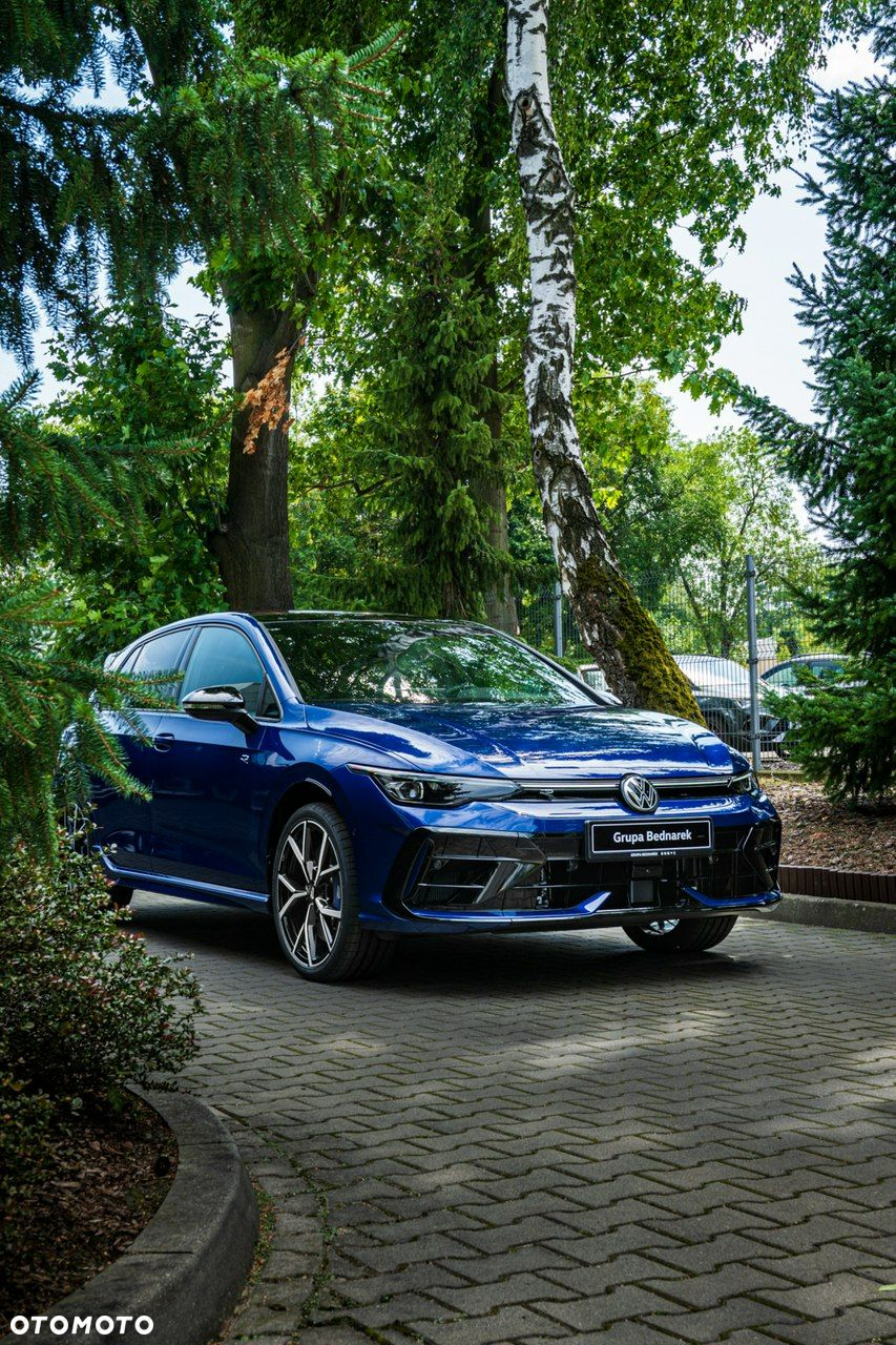 Volkswagen Golf - 37