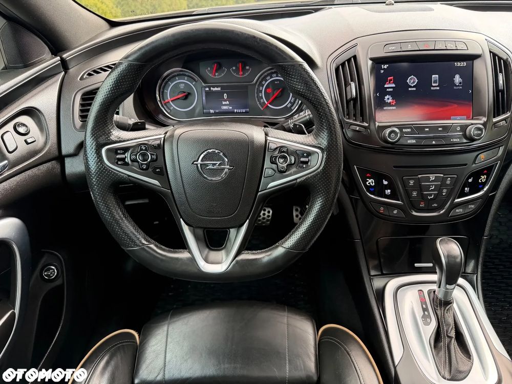 Opel Insignia 2.0 CDTI 4x4 Automatik - 12