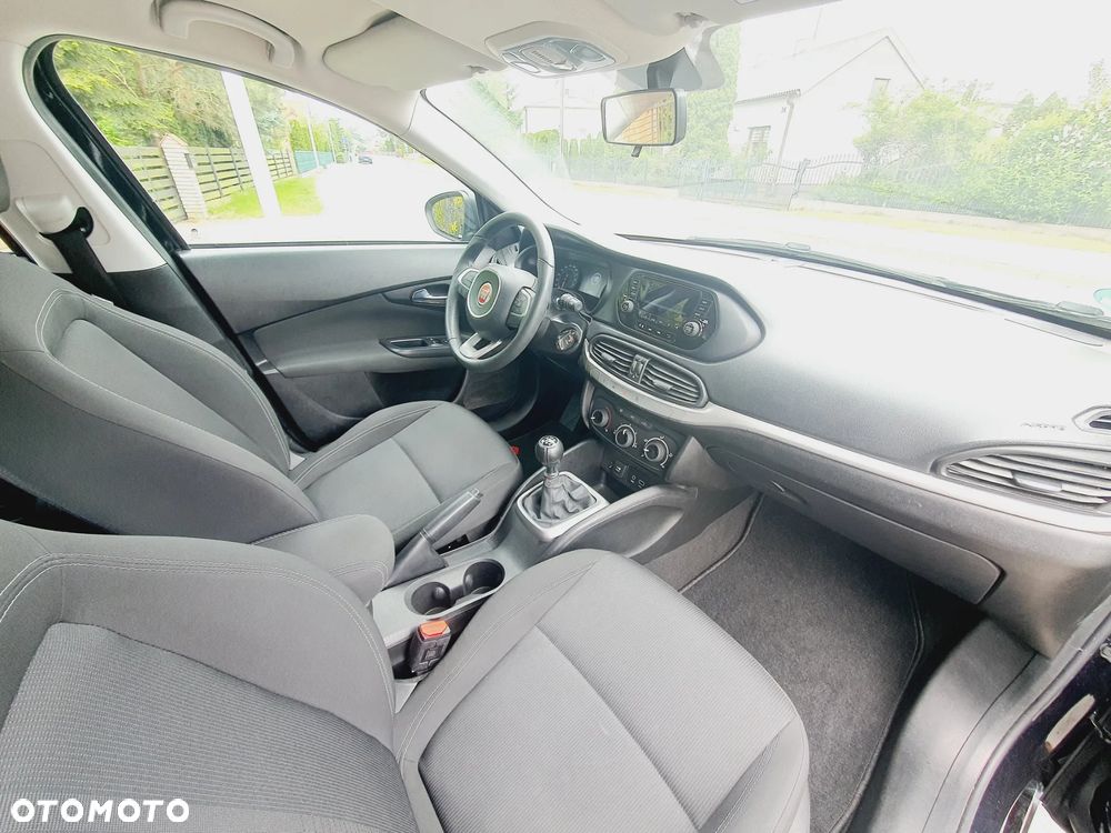 Fiat Tipo 1.4 16V More - 29