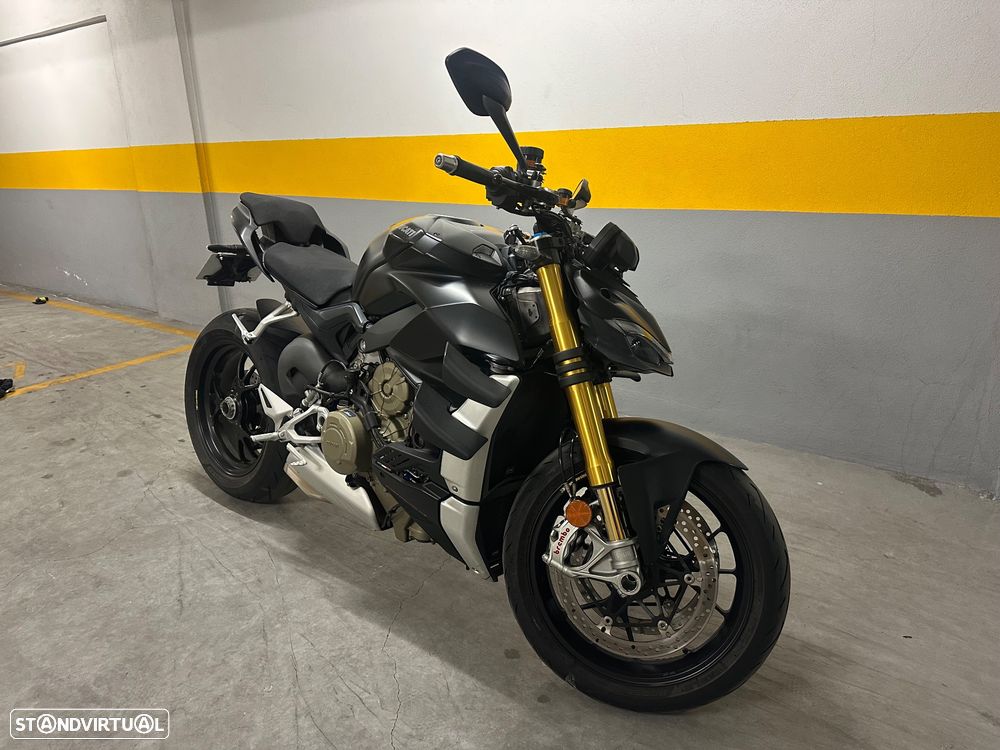 Ducati Streetfighter V4S - 2