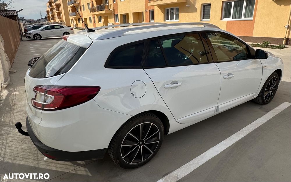 Renault Megane ENERGY dCi 110 Start & Stop Bose Edition - 8