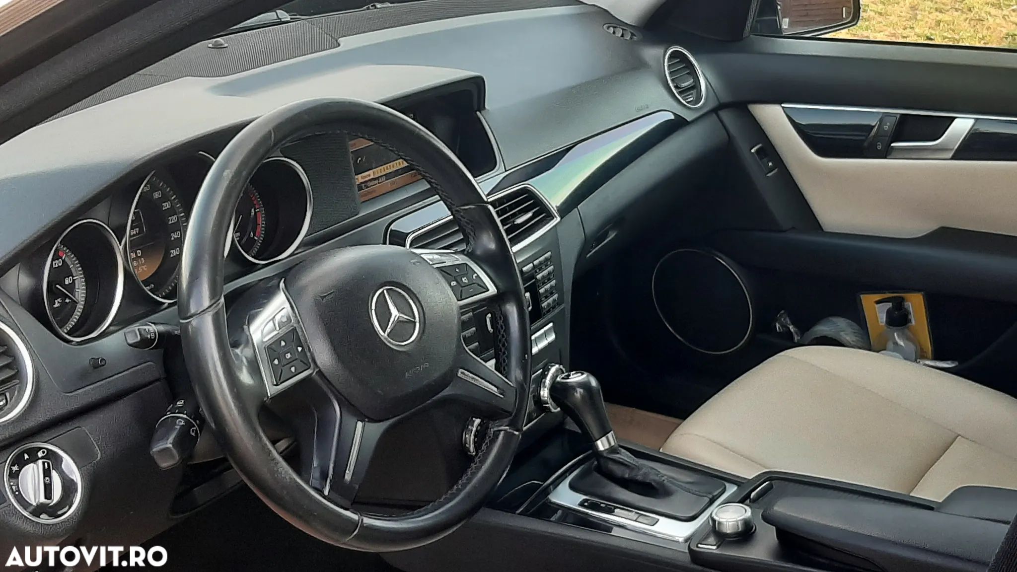 Mercedes-Benz C - 1